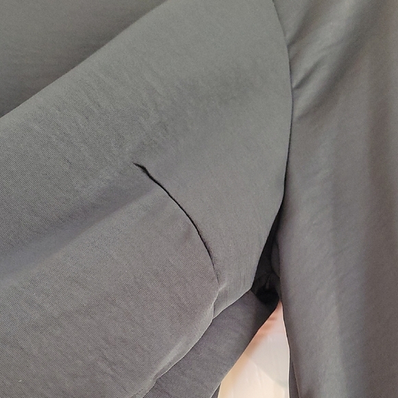 Prologue  Black Women's Top - Picture 7 of 10